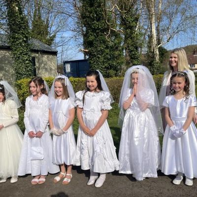 FIRST HOLY COMMUNION